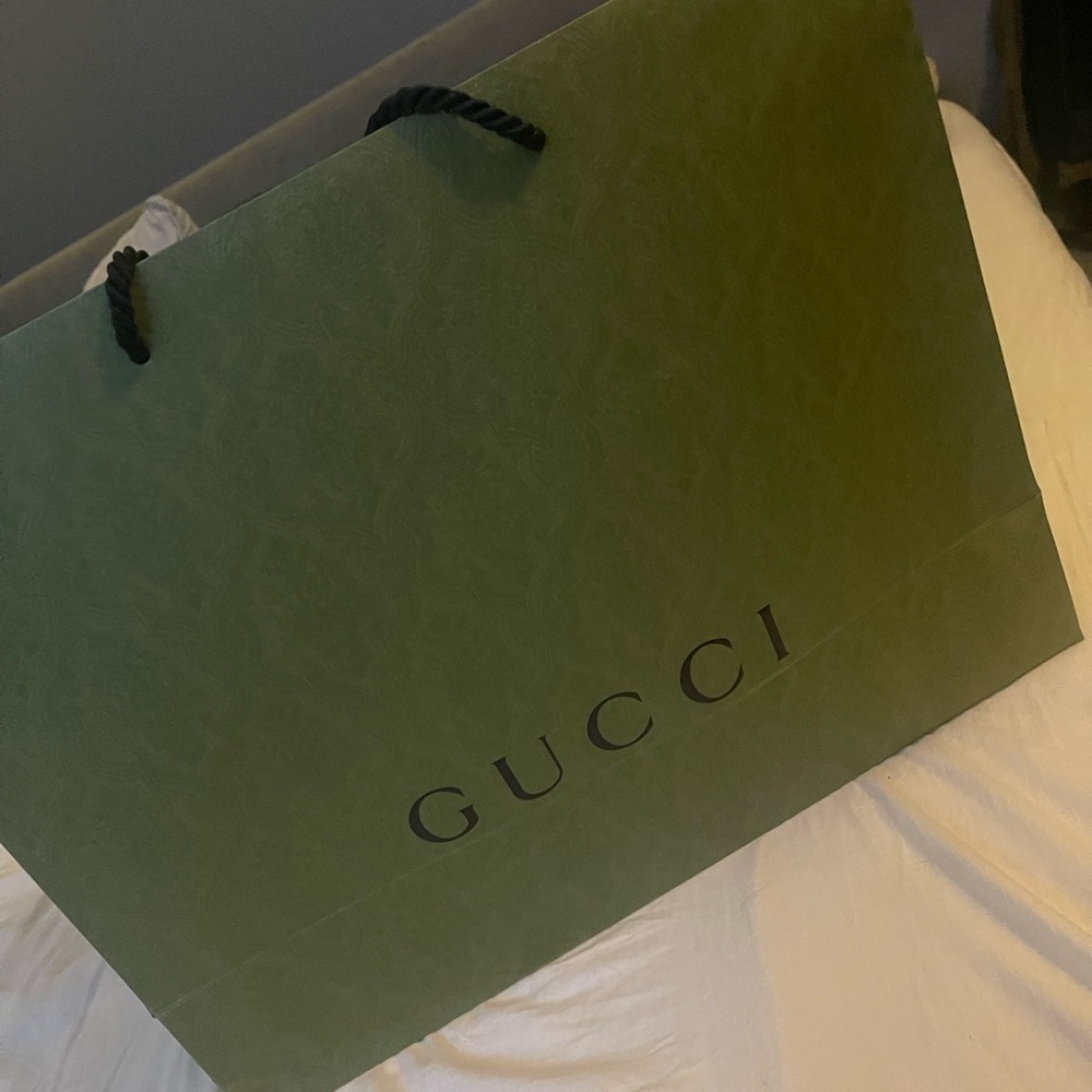 Gucci x Disney (Donald duck flash)